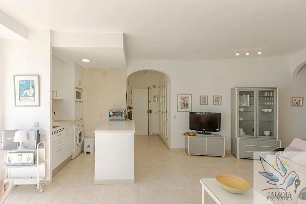 Benal Beach Apartment With Sunny Terrace And Water Park Benalmadena