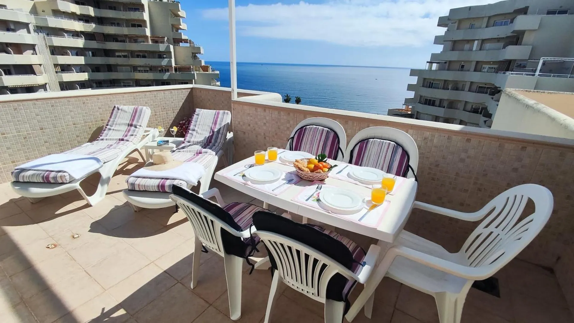 Benal Beach Apartment With Sunny Terrace And Water Park Benalmadena Spain