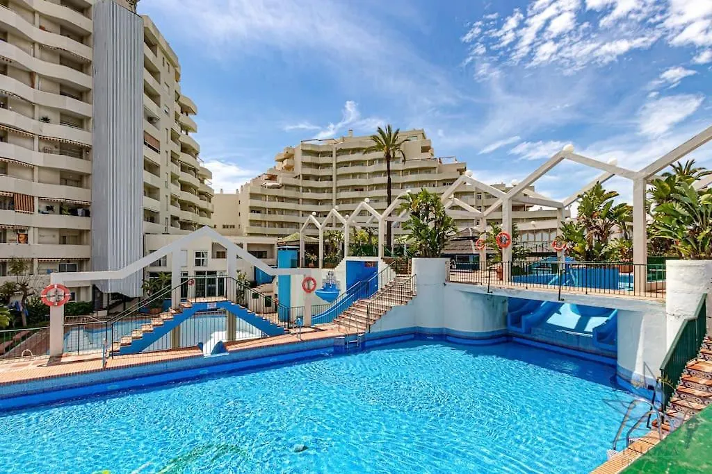 Benal Beach Apartment With Sunny Terrace And Water Park Benalmadena