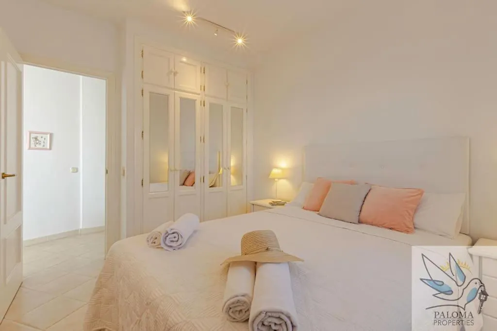 Benal Beach Apartment With Sunny Terrace And Water Park Benalmadena